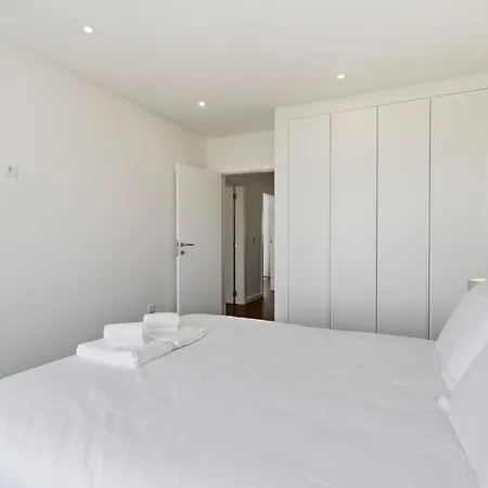 Ondas Do Oeste - 3 Bedroom * Silveira (Lisbon)