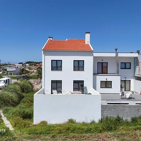 Ondas Do Oeste - 3 Bedroom Silveira (Lisbon)